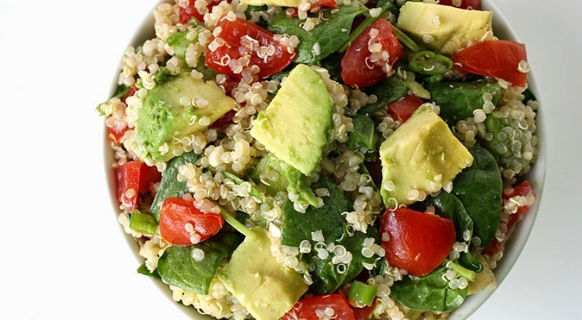 Ispanak Salatası Tarifi ve Malzemeleri