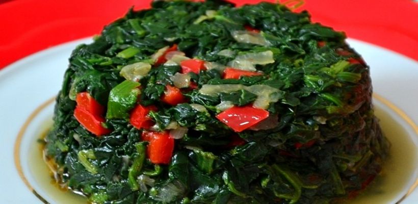 8 Kişilik Ispanak Yemeği Tarifi ve Malzemeleri