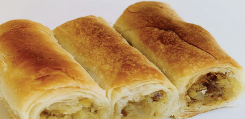 8 Kişilik Ispanaklı Rulo Börek Tarifi ve Malzemeleri