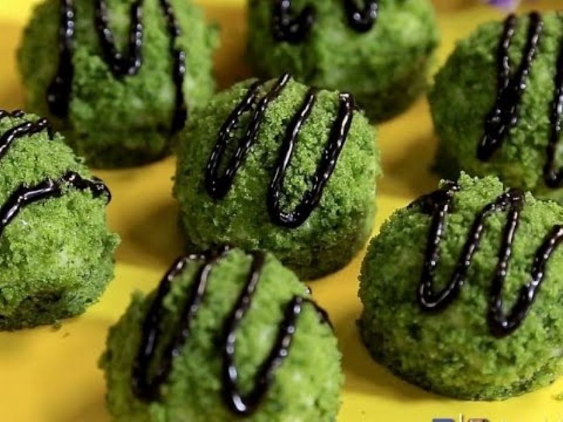 Ispanaklı Top Kek Tarifi ve Malzemeleri