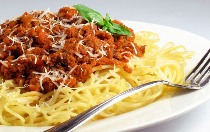 İtalyan Makarna Tarifi ve Malzemeleri