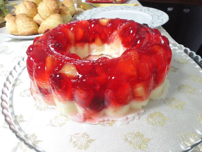 Jöleli İrmik Tatlısı Tarifi ve Malzemeleri