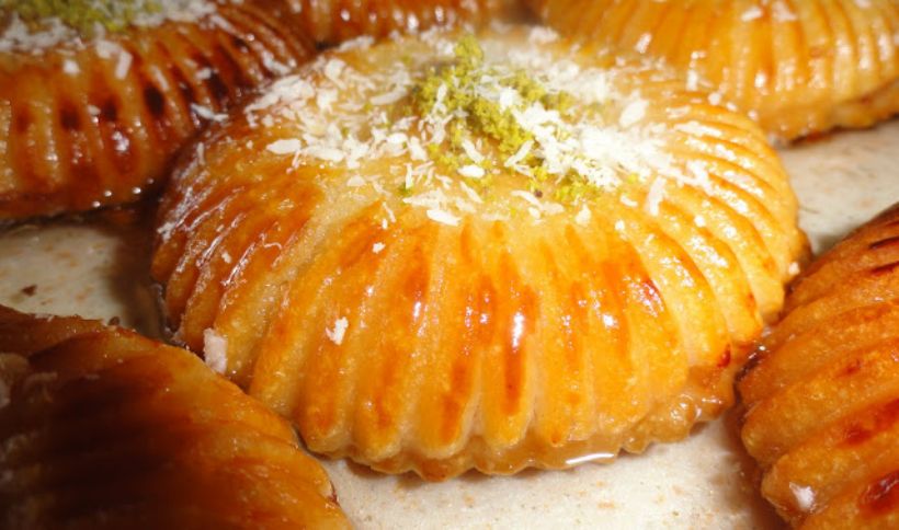 8 Kişilik Kadayıflı Şekerpare Tarifi ve Malzemeleri