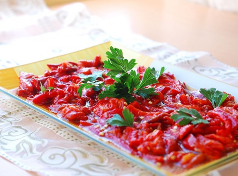 Kahvaltılık Kırmızı Biber Tarifi ve Malzemeleri