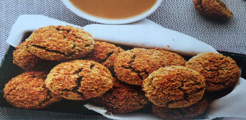 8 Kişilik Kahveli Çiçek Kurabiye Tarifi ve Malzemeleri