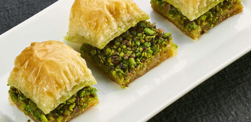 8 Kişilik Kaymaklı Baklava Tarifi ve Malzemeleri