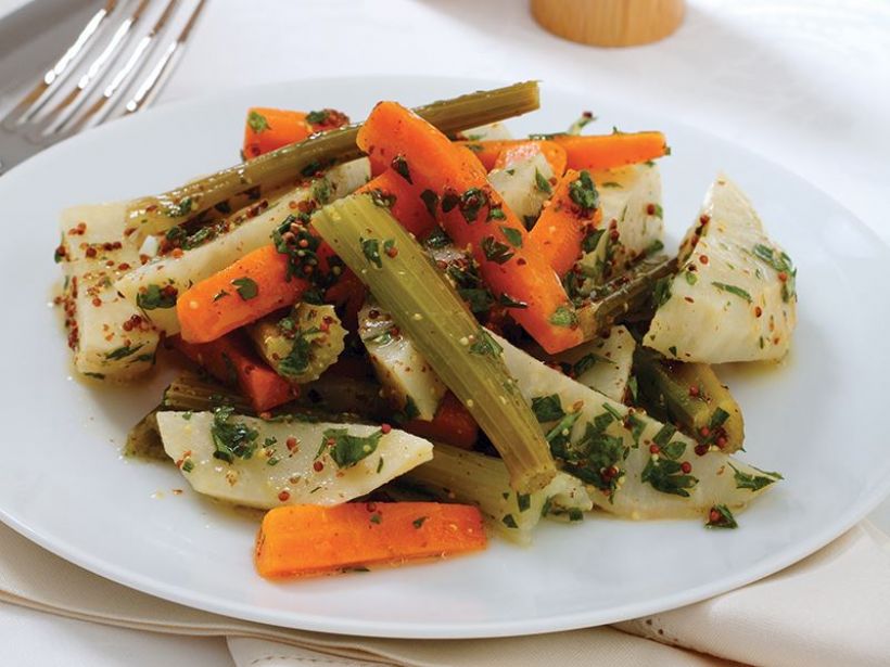 Kereviz Salatası Tarifi ve Malzemeleri