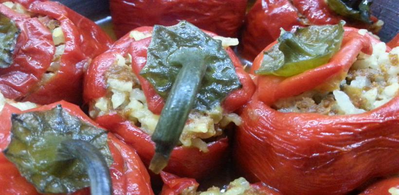 Kıymalı Dolma Tarifi ve Malzemeleri
