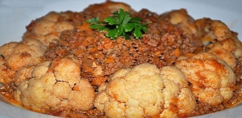 Kıymalı Karnabahar Yemeği Tarifi ve Malzemeleri