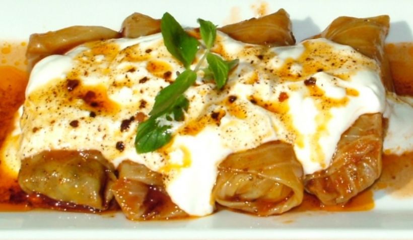 8 Kişilik Kıymalı Lahana Sarması Tarifi ve Malzemeleri