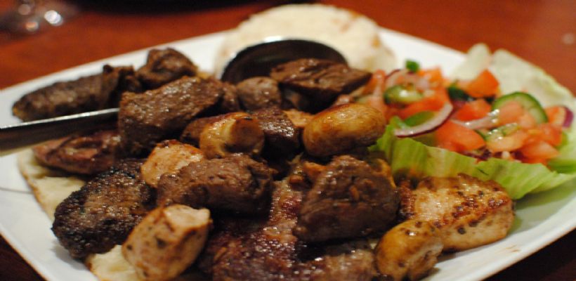 8 Kişilik Köfte Kebabı Tarifi ve Malzemeleri