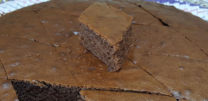 8 Kişilik Kolay Kek Tarifi ve Malzemeleri