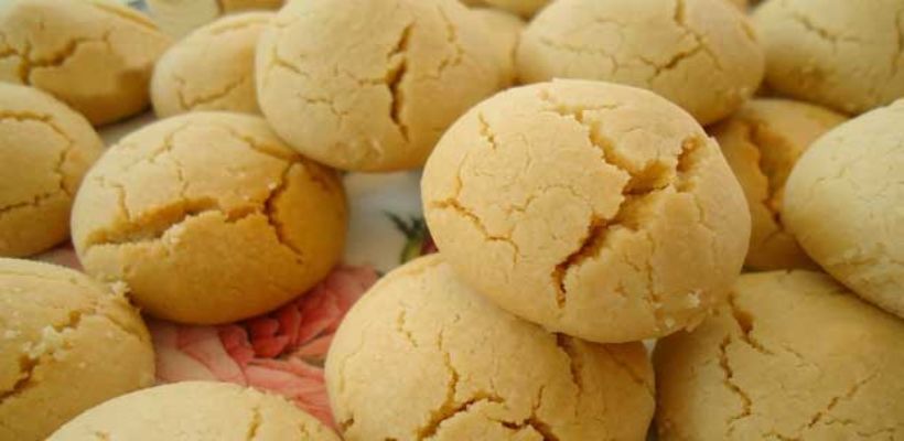 8 Kişilik Kolay Tahinli Kurabiye Tarifi ve Malzemeleri