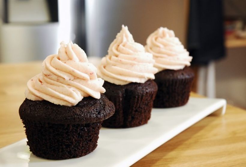 Kremalı Cup Kek Tarifi ve Malzemeleri