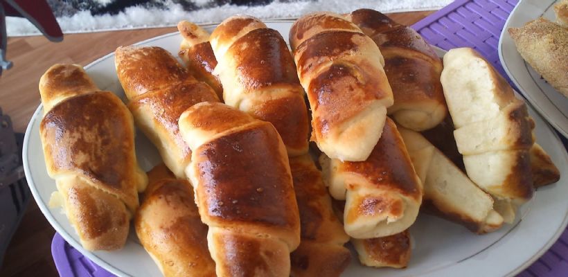 Kruvasan Poğaça Tarifi ve Malzemeleri