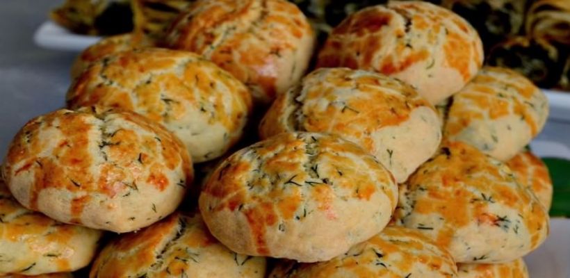 8 Kişilik Küçük Poğaça Tarifi Tarifi ve Malzemeleri