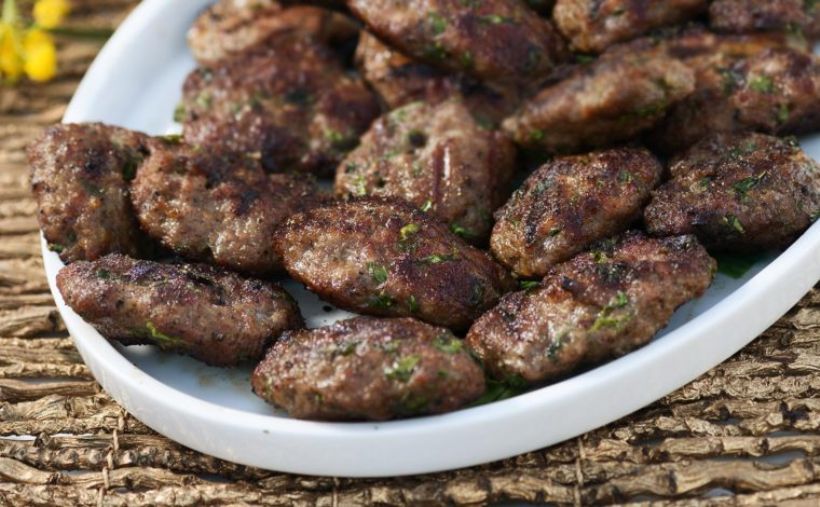 8 Kişilik Kuru Köfte Tarifi ve Malzemeleri
