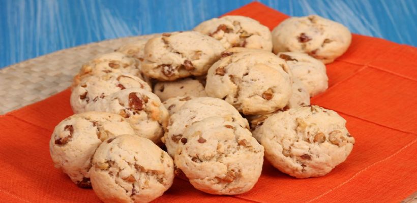 8 Kişilik Kuş Üzümlü Kurabiye Tarifi ve Malzemeleri