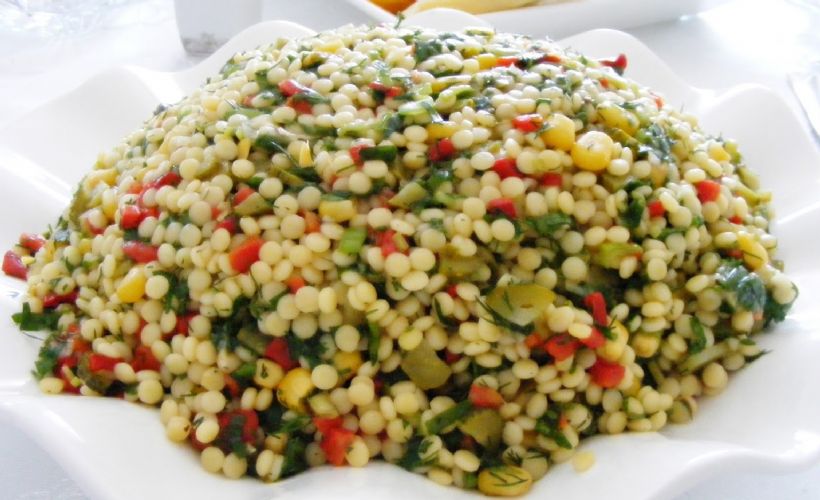8 Kişilik Kuskuslu Yeşil Mercimek Salatası Tarifi ve Malzemeleri