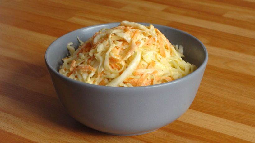 8 Kişilik Lahana Salatası Tarifi ve Malzemeleri