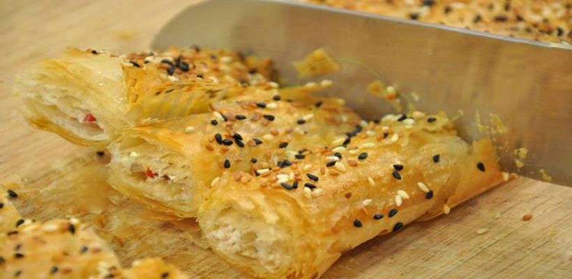 Lor Peynirli Börek Tarifi ve Malzemeleri