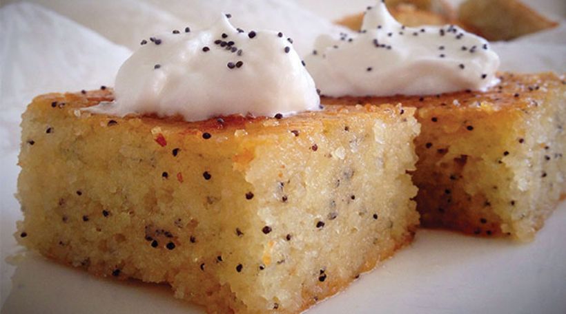 Mavi Haşhaşlı Revani Tarifi ve Malzemeleri