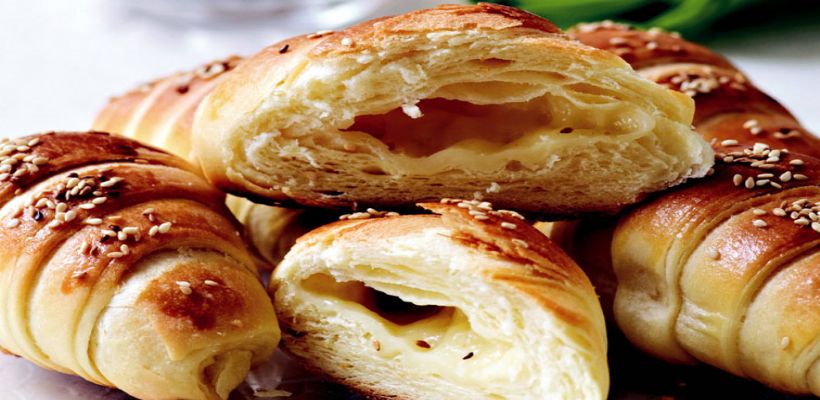 Mayalı Katmer Poğaça Tarifi ve Malzemeleri