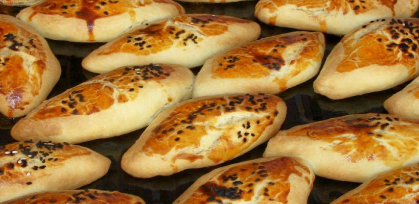 Mayasız Margarinli Poğaça Tarifi ve Malzemeleri