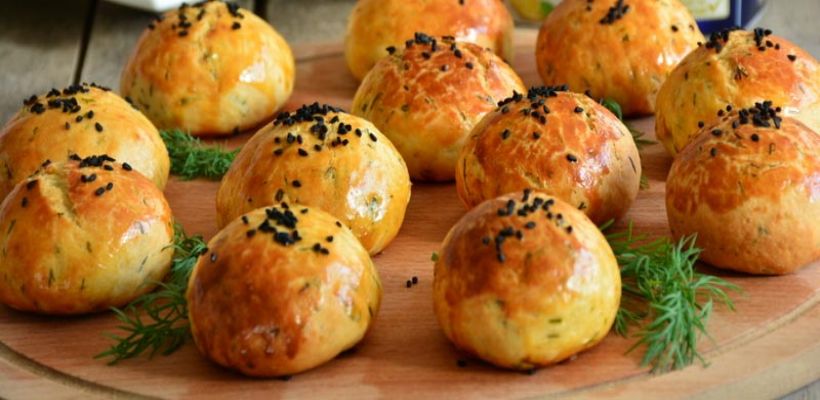 8 Kişilik Mayasız Peynirli Poğaça Tarifi ve Malzemeleri