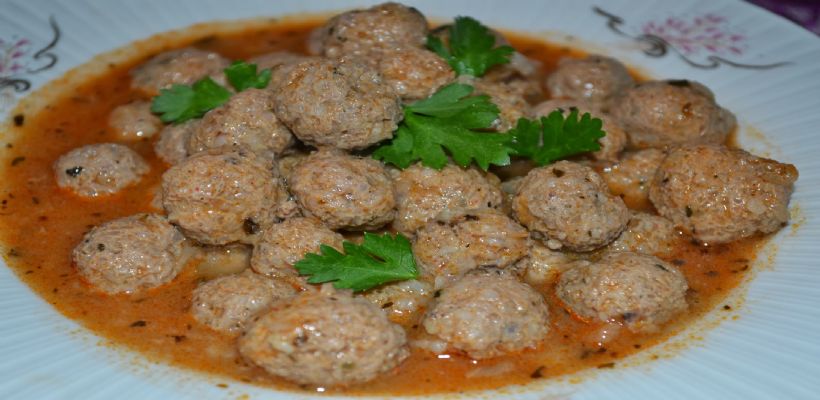 Misket Köfte Yemeği Tarifi ve Malzemeleri