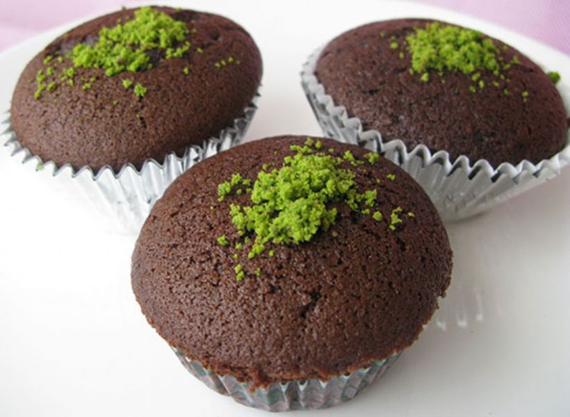 8 Kişilik Muffin Kalıbında Islak Kek Tarifi ve Malzemeleri