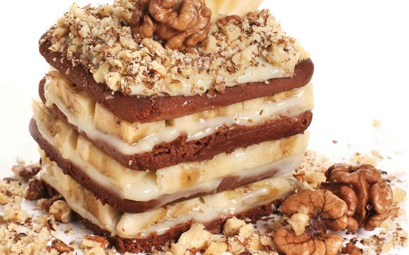 8 Kişilik Muzlu Pasta Tarifi ve Malzemeleri