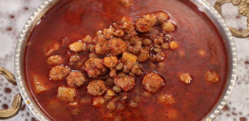 Nohutlu Sulu Köfte Tarifi ve Malzemeleri