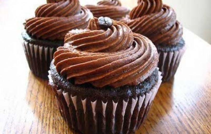 8 Kişilik Nutellalı Cup Kek Tarifi ve Malzemeleri