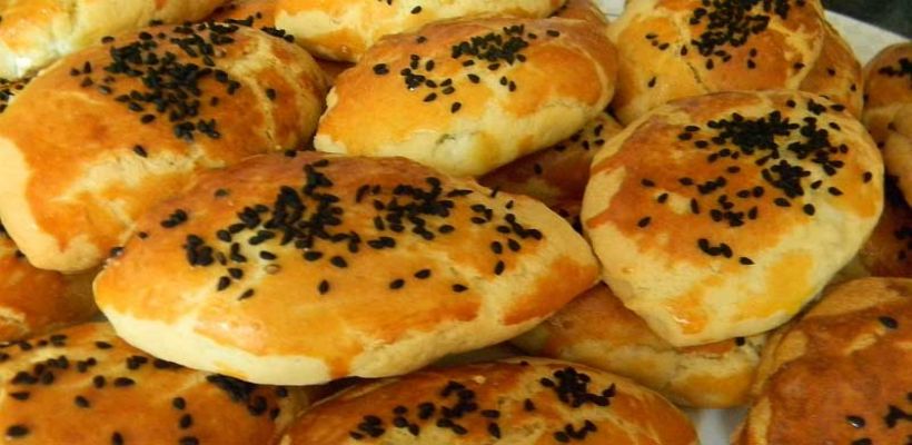 Patatesli Kaşarlı Poğaça Tarifi ve Malzemeleri