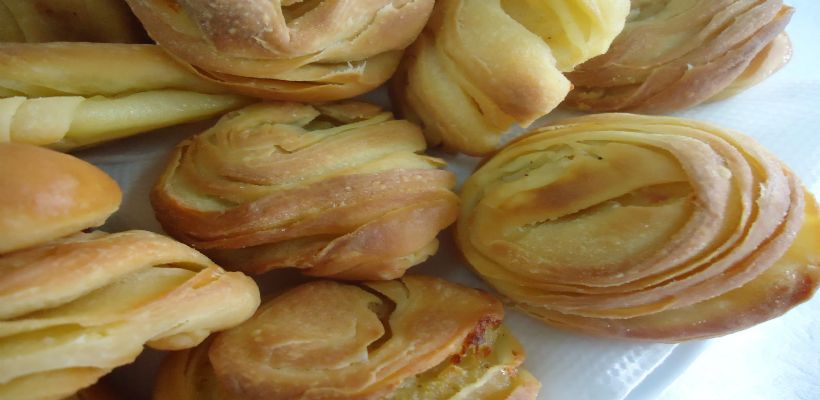 Patatesli Midye Börek Tarifi ve Malzemeleri