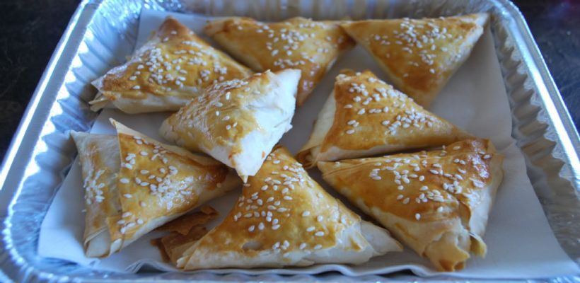 8 Kişilik Patatesli Muska Böreği Tarifi ve Malzemeleri