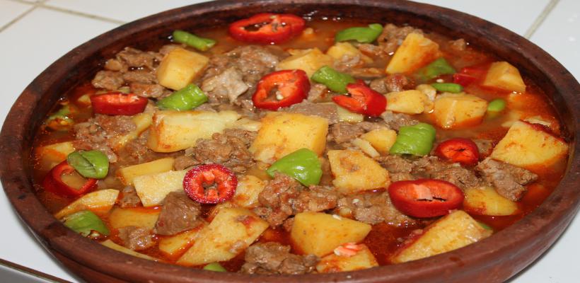 8 Kişilik Patatesli Türlü Tarifi ve Malzemeleri