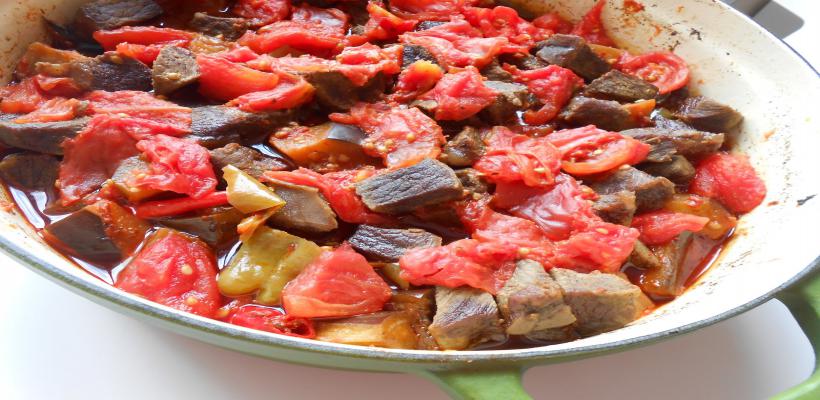 8 Kişilik Patlıcanlı Et Sote Tarifi ve Malzemeleri