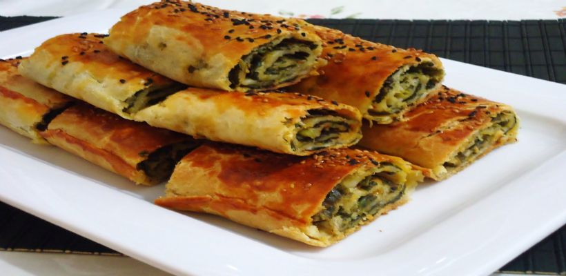 8 Kişilik Pırasalı Havuçlu Börek Tarifi ve Malzemeleri
