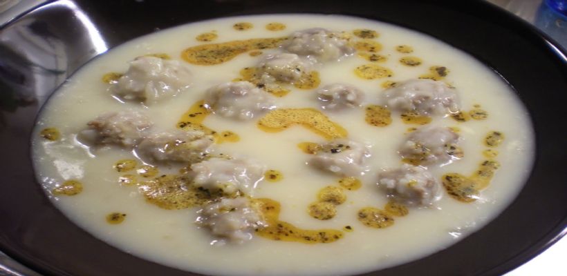 8 Kişilik Pirinçli Köfte Çorbası Tarifi ve Malzemeleri