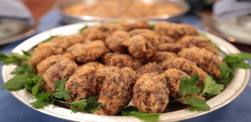 Pirinçli Köfte Kızartması Tarifi ve Malzemeleri