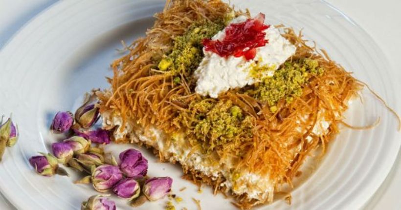 Pudingli Kadayıf Tatlısı Tarifi ve Malzemeleri