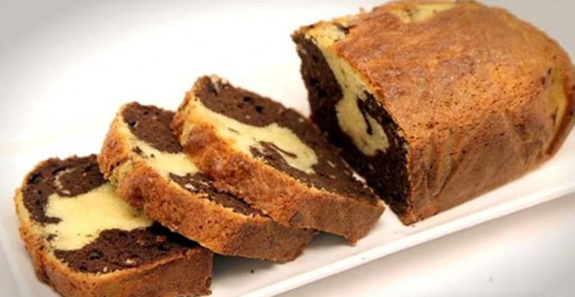 Sade Kakaolu Kek Tarifi ve Malzemeleri