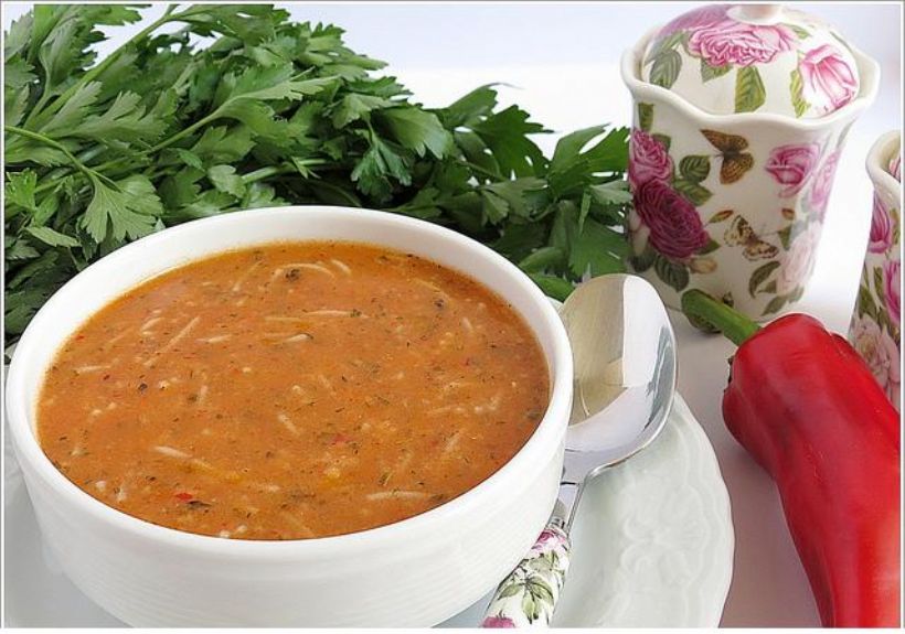 Şehriyeli Tarhana Çorbası Tarifi ve Malzemeleri