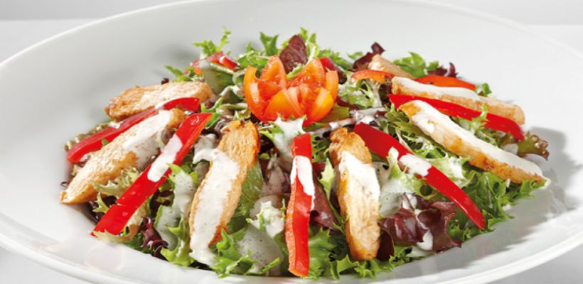 8 Kişilik Sezar Salata Tarifi ve Malzemeleri