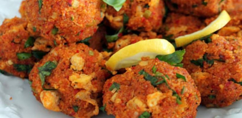 Sıkma Köfte Tarifi ve Malzemeleri