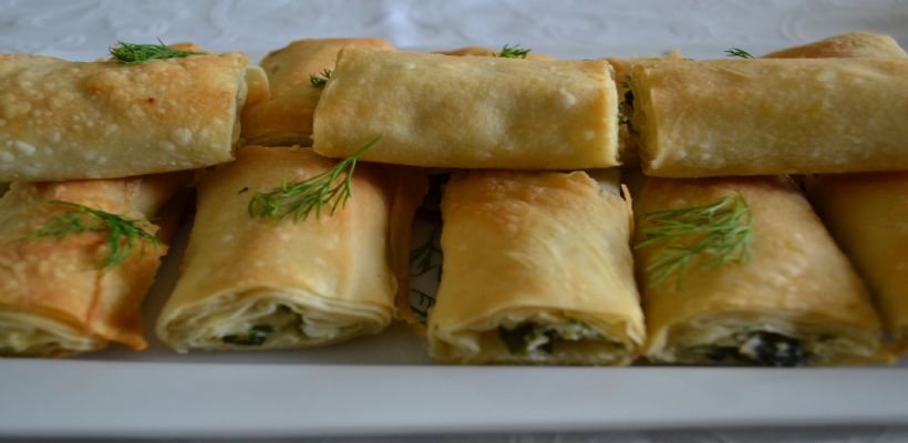 8 Kişilik Sirkeli Patatesli Börek Tarifi ve Malzemeleri