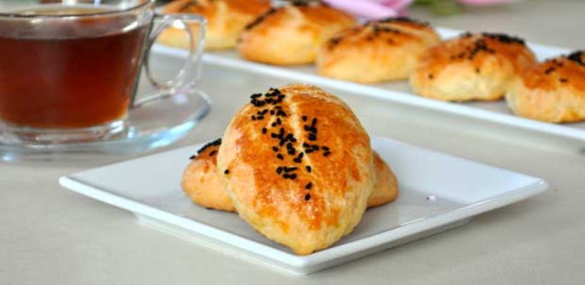 8 Kişilik Sirkeli Peynirli Poğaça Tarifi ve Malzemeleri