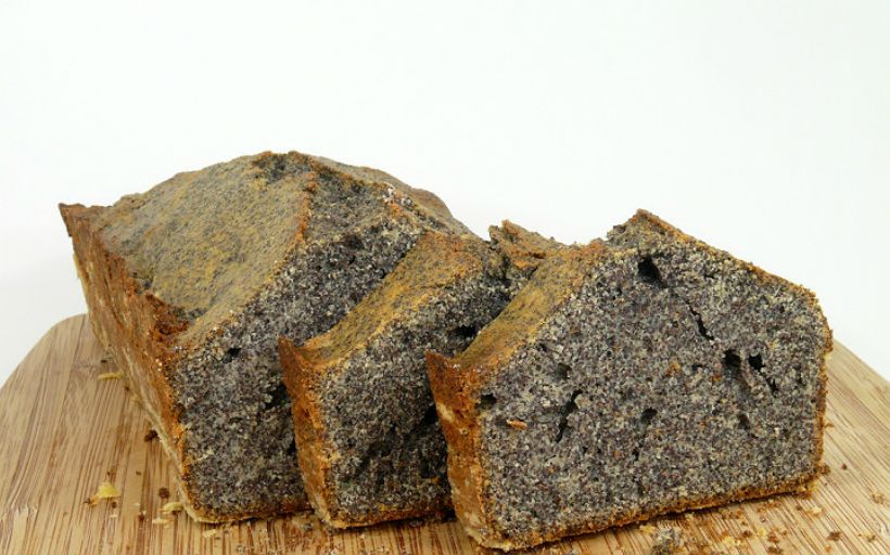 Siyah Haşhaşlı Kek Tarifi ve Malzemeleri